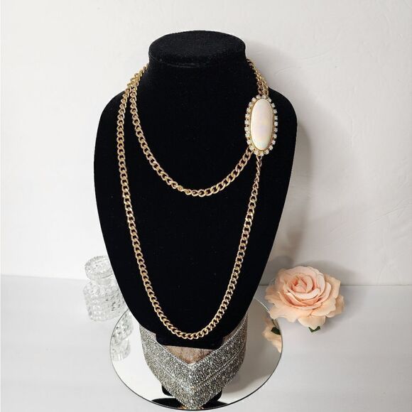 Vintage gold link chain with large opal stone rhinestones statement necklace - Picture 3 of 13